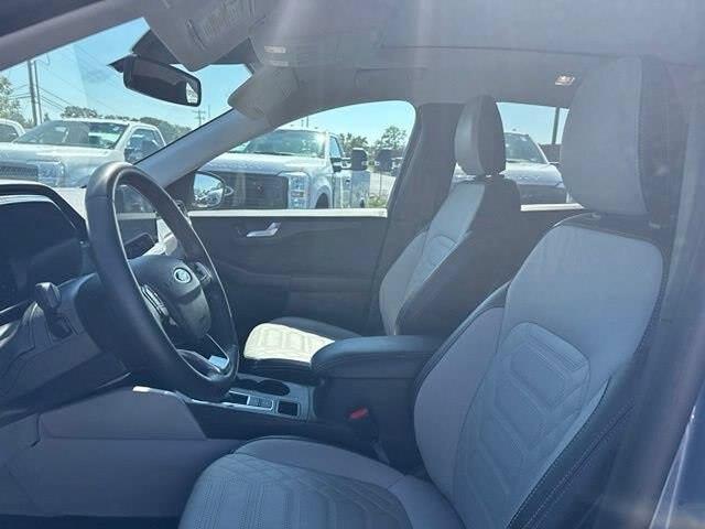 2024 Ford Escape - $27,990
