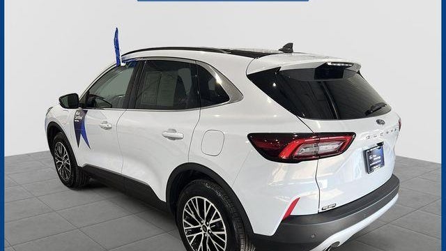 2025 Ford Escape Plug-In Hybrid PHEV