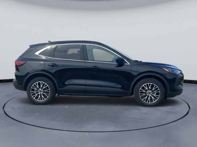 2026 Ford Escape - $33,990