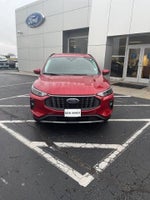 2023 Escape Plug-In Hybrid Thumbnail 9