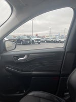 2023 Escape Plug-In Hybrid Thumbnail 24