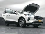 2024 Escape Plug-In Hybrid Thumbnail 50