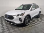 2025 Escape Plug-In Hybrid Thumbnail 4