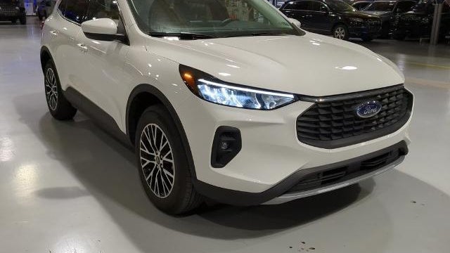 2025 Ford Escape Plug-In Hybrid PHEV