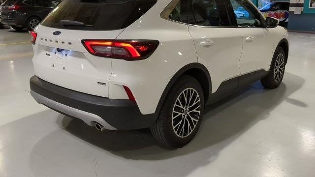 2025 Ford Escape Plug-In Hybrid PHEV