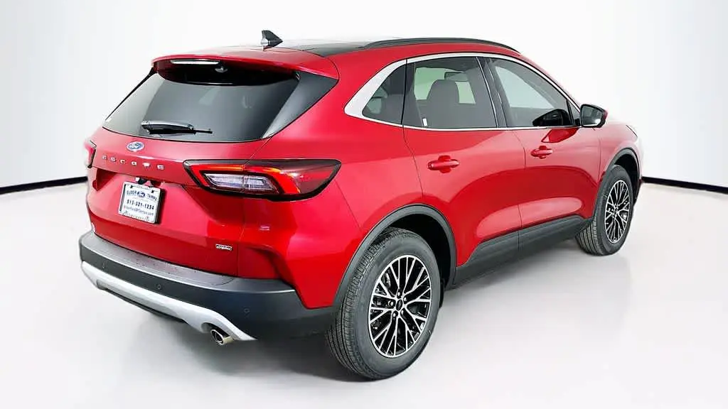 2025 Ford Escape Plug-In Hybrid PHEV