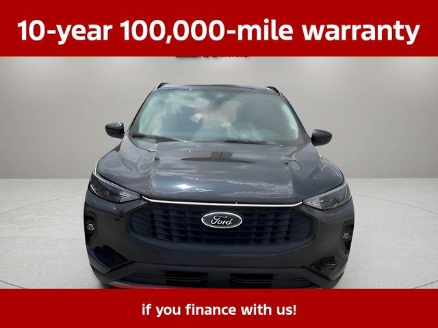 2025 Ford Escape - $30,864