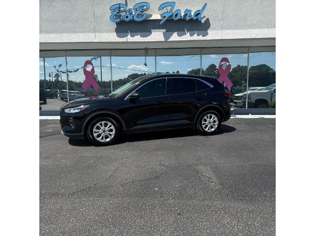 2023 Ford Escape - $27,800