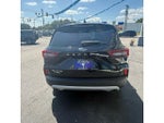 2023 Escape Plug-In Hybrid Thumbnail 4