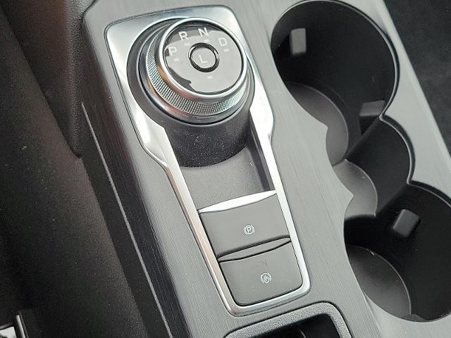 2024 Ford Escape - $27,879