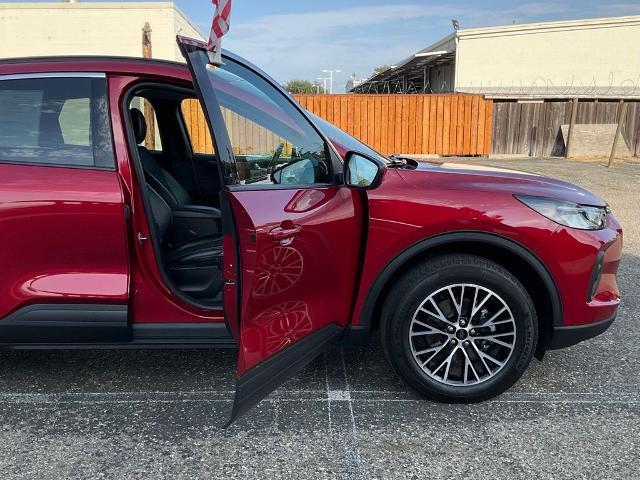 2024 Ford Escape - $27,888