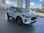 2025 Escape Plug-In Hybrid Thumbnail 2