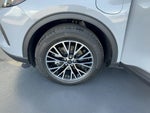 2025 Escape Plug-In Hybrid Thumbnail 32