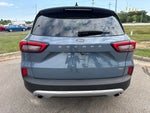 2025 Escape Plug-In Hybrid Thumbnail 4