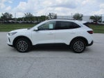 2025 Escape Plug-In Hybrid Thumbnail 4