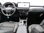 2025 Escape Plug-In Hybrid Thumbnail 22