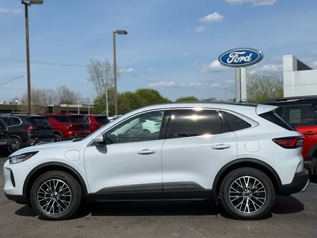 2026 Ford Escape - $34,500