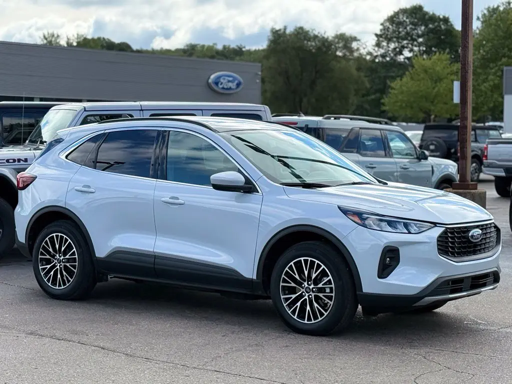 2026 Ford Escape - $34,500