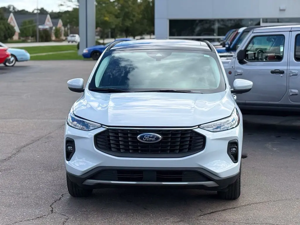 2026 Ford Escape - $34,500