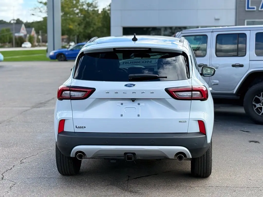 2026 Ford Escape - $34,500
