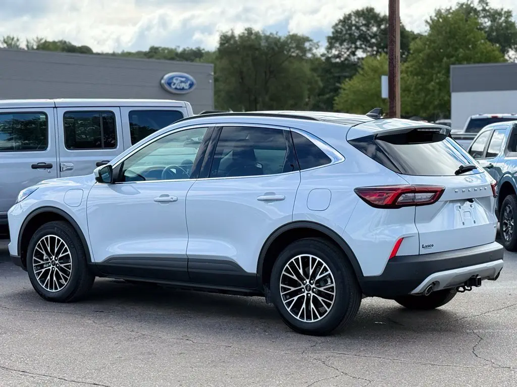 2026 Ford Escape - $34,500