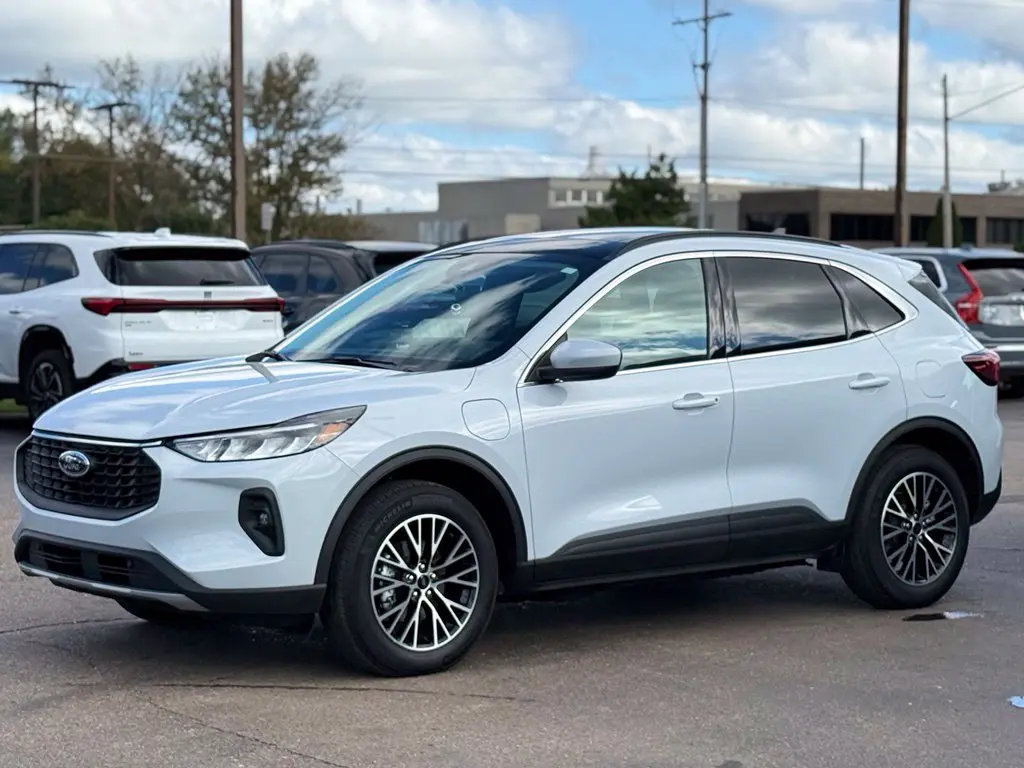 2026 Ford Escape - $34,500