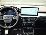 2026 Escape Plug-In Hybrid Thumbnail 17