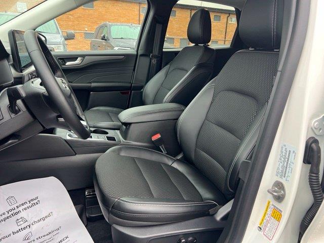 2026 Ford Escape - $33,722