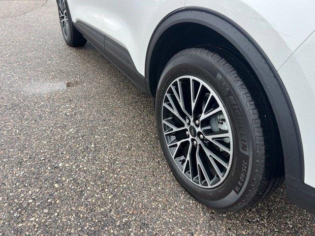 2026 Ford Escape - $33,722