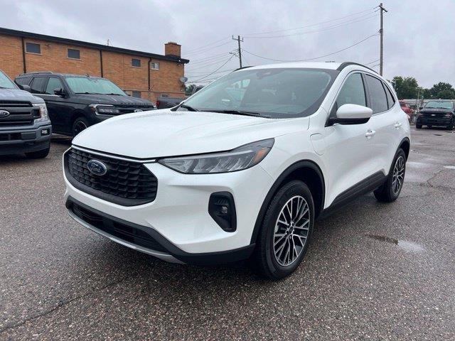 2026 Ford Escape - $33,722