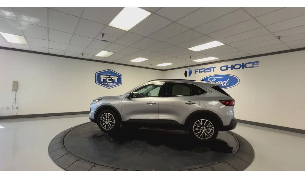 2024 Ford Escape Plug-In Hybrid PHEV