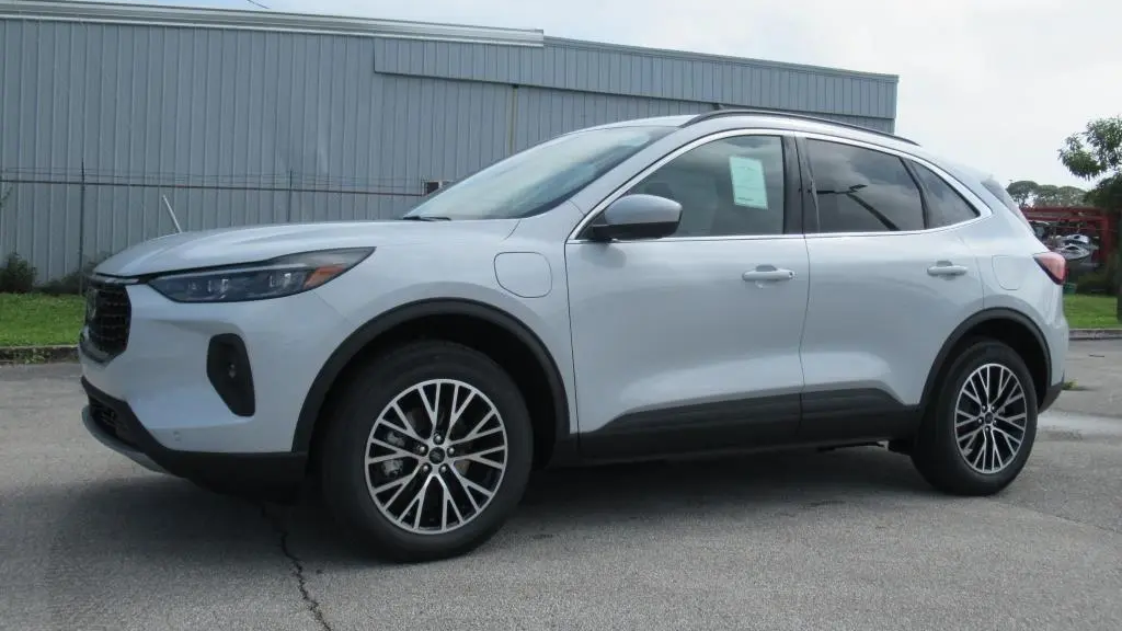 2025 Ford Escape Plug-In Hybrid PHEV
