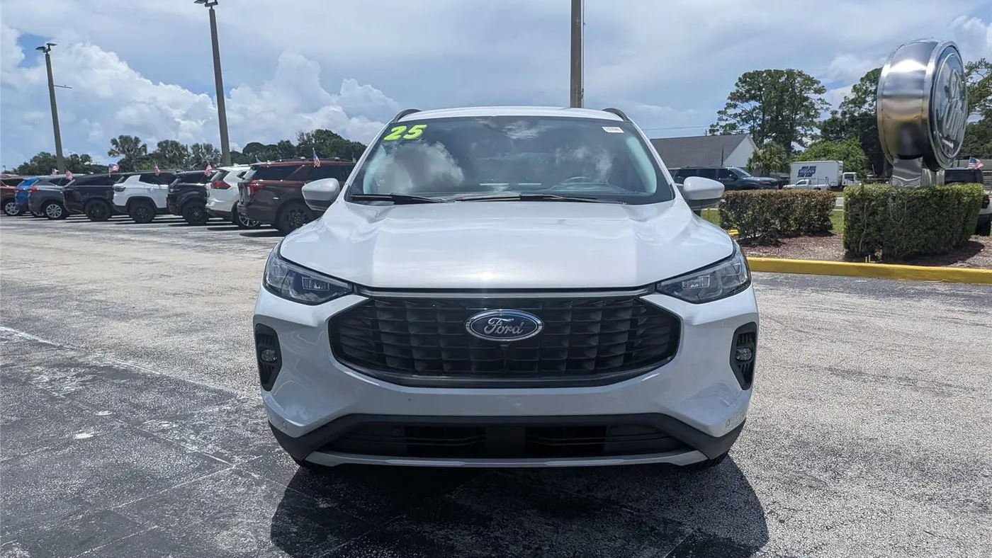 2025 Ford Escape Plug-In Hybrid PHEV
