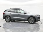 2025 Escape Plug-In Hybrid Thumbnail 4