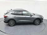 2025 Escape Plug-In Hybrid Thumbnail 39