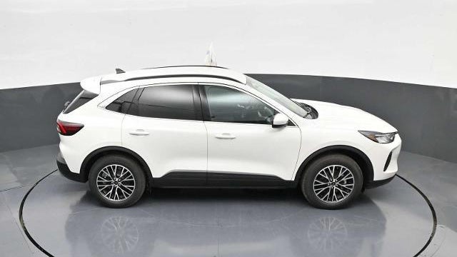 2025 Ford Escape Plug-In Hybrid PHEV
