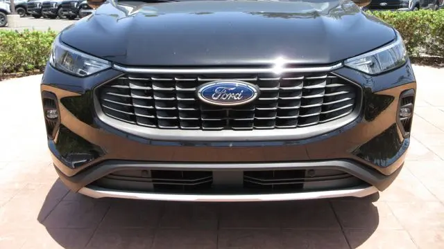 2025 Ford Escape Plug-In Hybrid PHEV