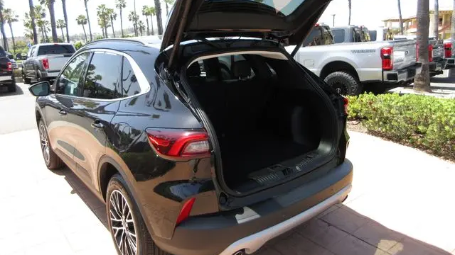 2025 Ford Escape Plug-In Hybrid PHEV