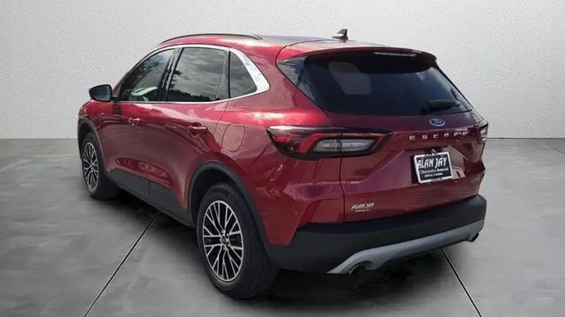 2025 Ford Escape Plug-In Hybrid PHEV