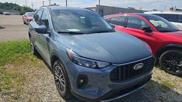 2025 Ford Escape Plug-In Hybrid PHEV