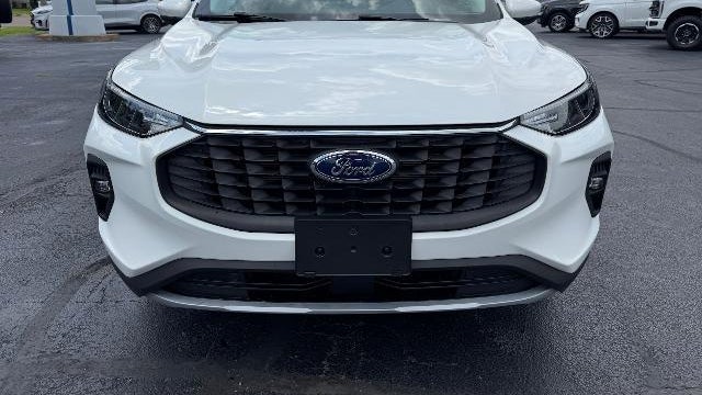 2023 Ford Escape Plug-In Hybrid Base