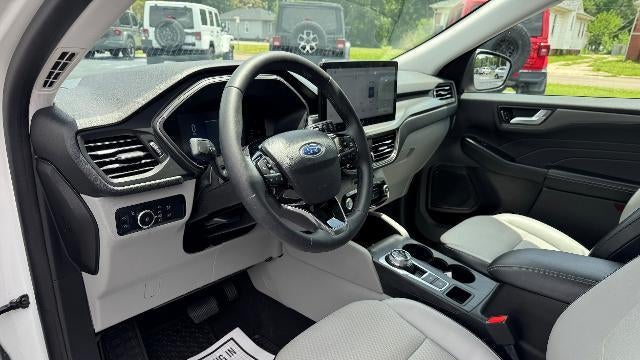 2023 Ford Escape Plug-In Hybrid Base