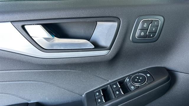2024 Ford Escape Plug-In Hybrid PHEV