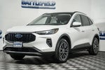 2024 Escape Plug-In Hybrid Thumbnail 3
