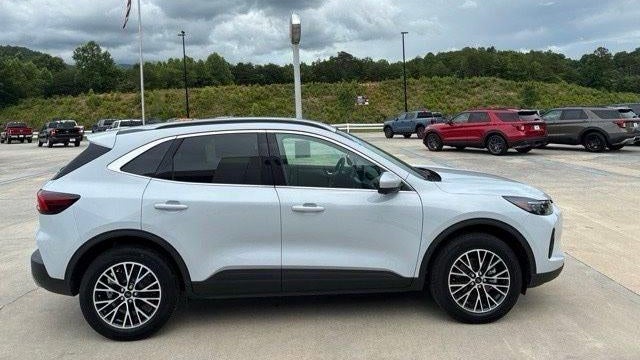 2025 Ford Escape Plug-In Hybrid PHEV