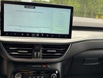 2025 Escape Plug-In Hybrid Thumbnail 11
