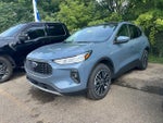 2025 Escape Plug-In Hybrid Thumbnail 3
