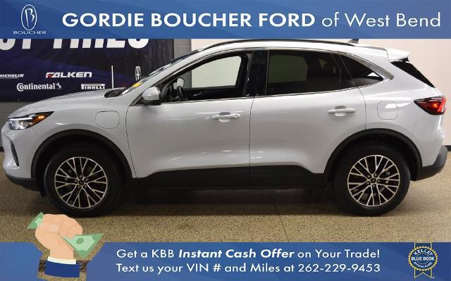 2026 Ford Escape - $34,995