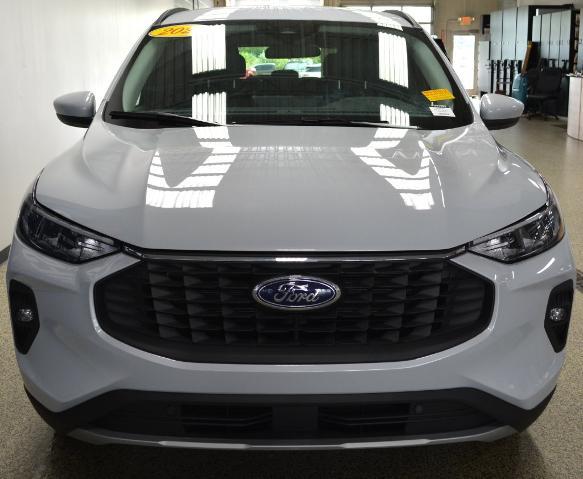2026 Ford Escape - $34,995
