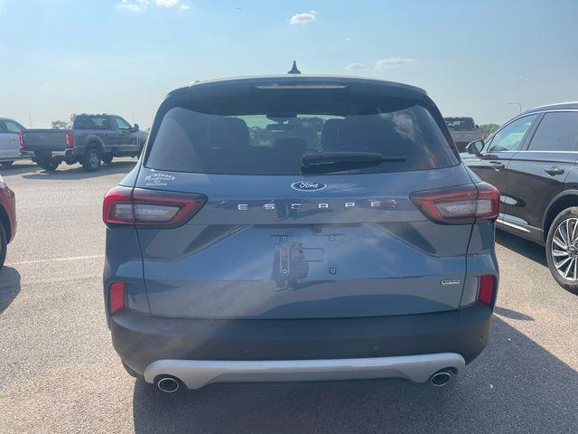 2026 Ford Escape - $27,760